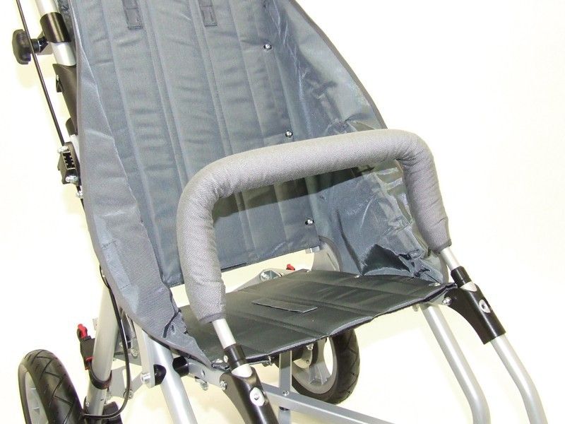 Кресло коляска инвалидная для детей ZIP с ДЦП трость (40 см) HOGGI купить в OrtoMir24